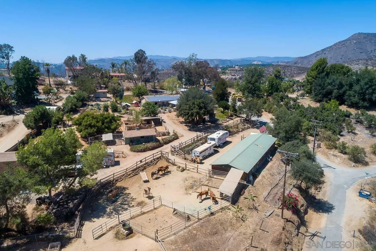 2029 Willow Glen Road Fallbrook, CA 92028 - Photo 43 of 46 a view of a city
