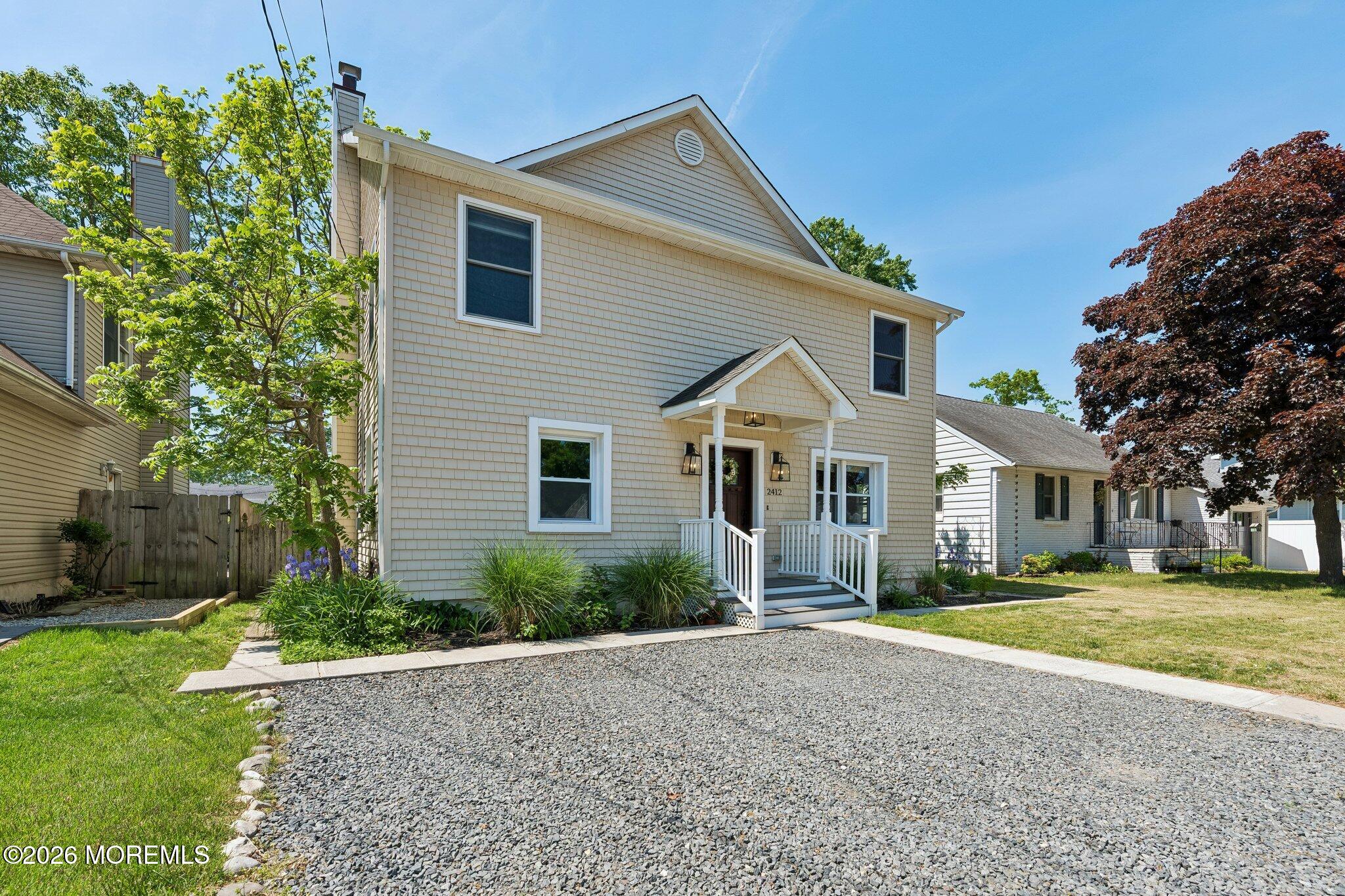 2412 Willow Street Point Pleasant, NJ 08742 - Photo 9 of 46 011
