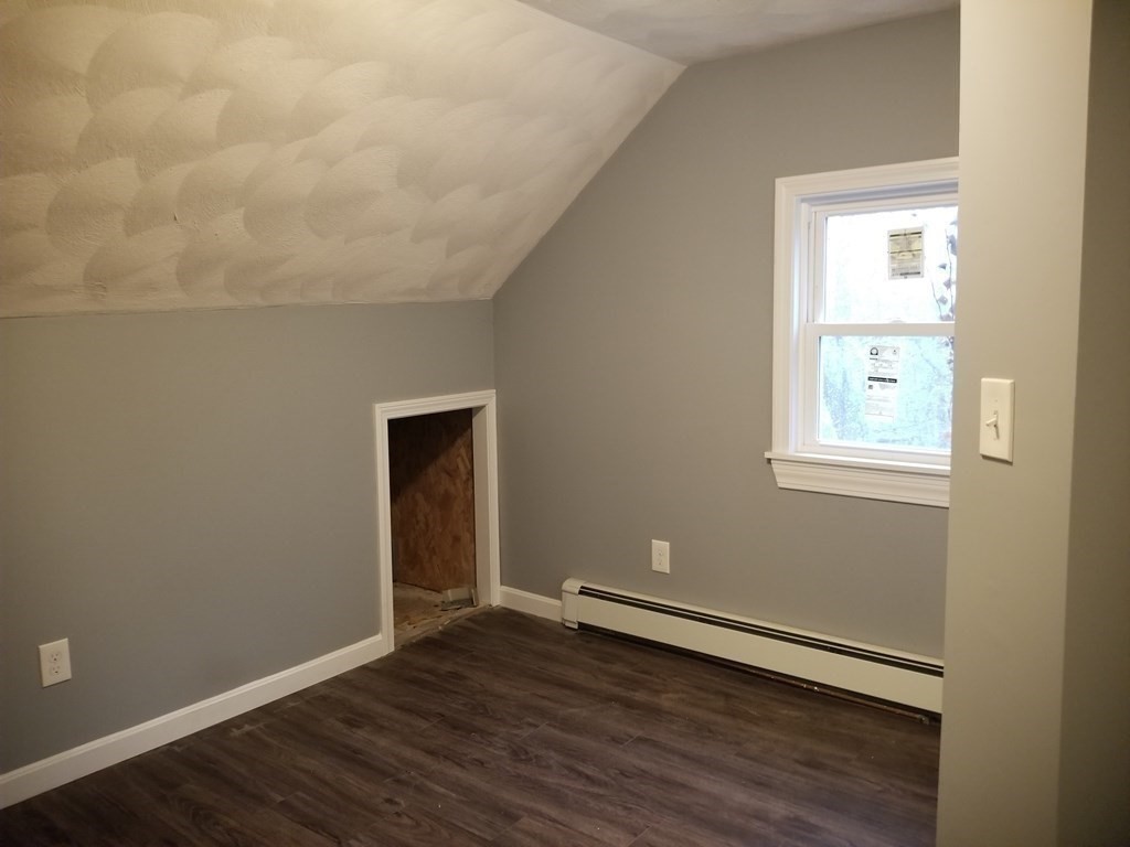 8 Woodbury Road Billerica, MA 01821 - Photo 18 of 23 Gallery Image 18