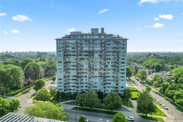 $159,900 | 1088 Delaware Avenue, Buffalo, NY 14209