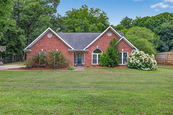 $395,000 | 841 Highway 82, Winder, GA 30680
