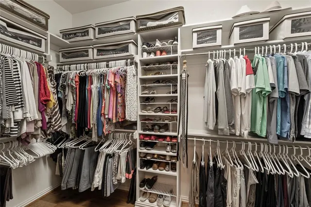 $1,800,000 | 111 St Annes, Mabank, TX 75156