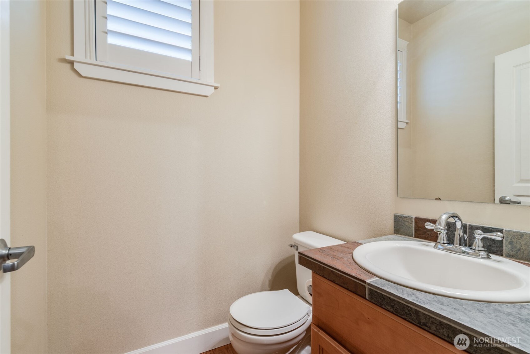 1517 Edwards Avenue Fircrest, WA 98466 - Photo 20 of 38