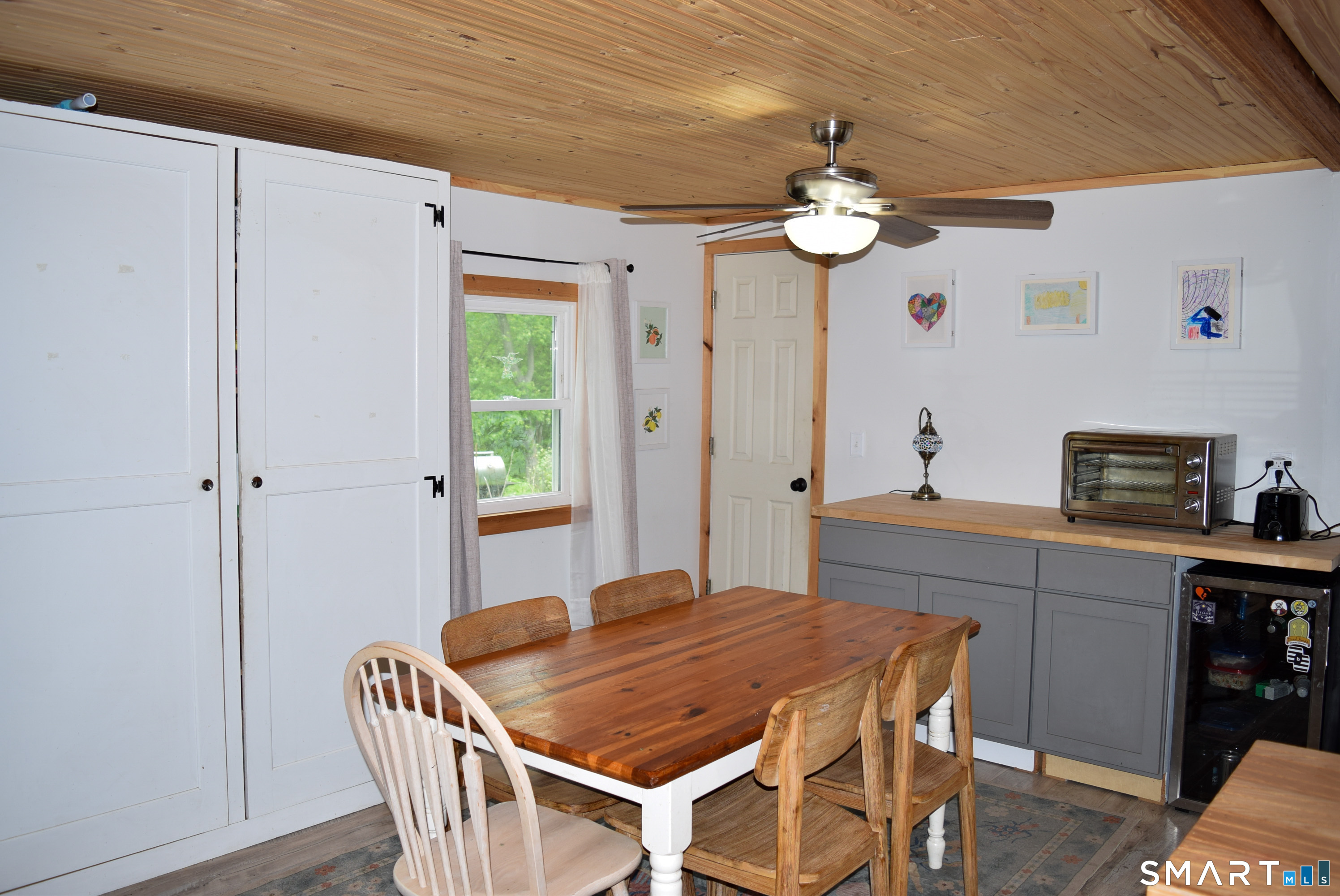 76 Sinclair Street Windsor, CT 06095 - Photo 14 of 32