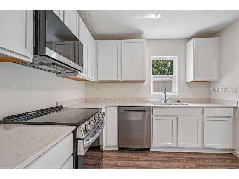 6140 East Glencoe Street Inverness, FL 34452 - Photo 4 of 18