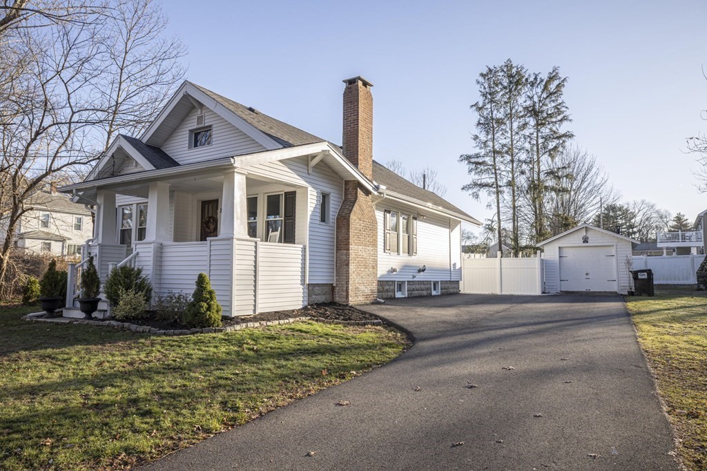22 Baker Road Raynham, MA 02767 - Photo 3 of 42 Gallery Image 3
