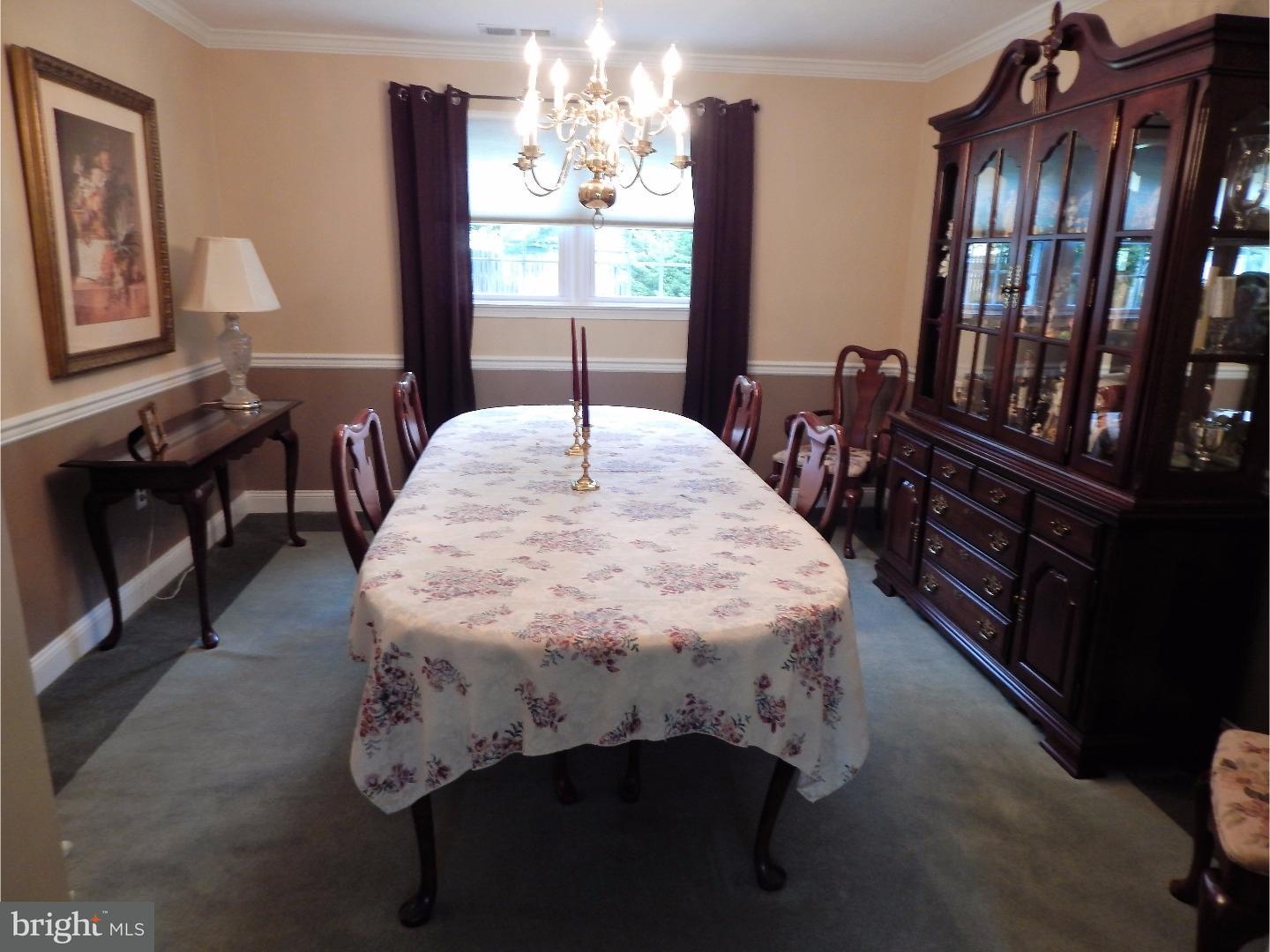 841 Cliff Road Bensalem, PA 19020 - Photo 8 of 22 Dining Room