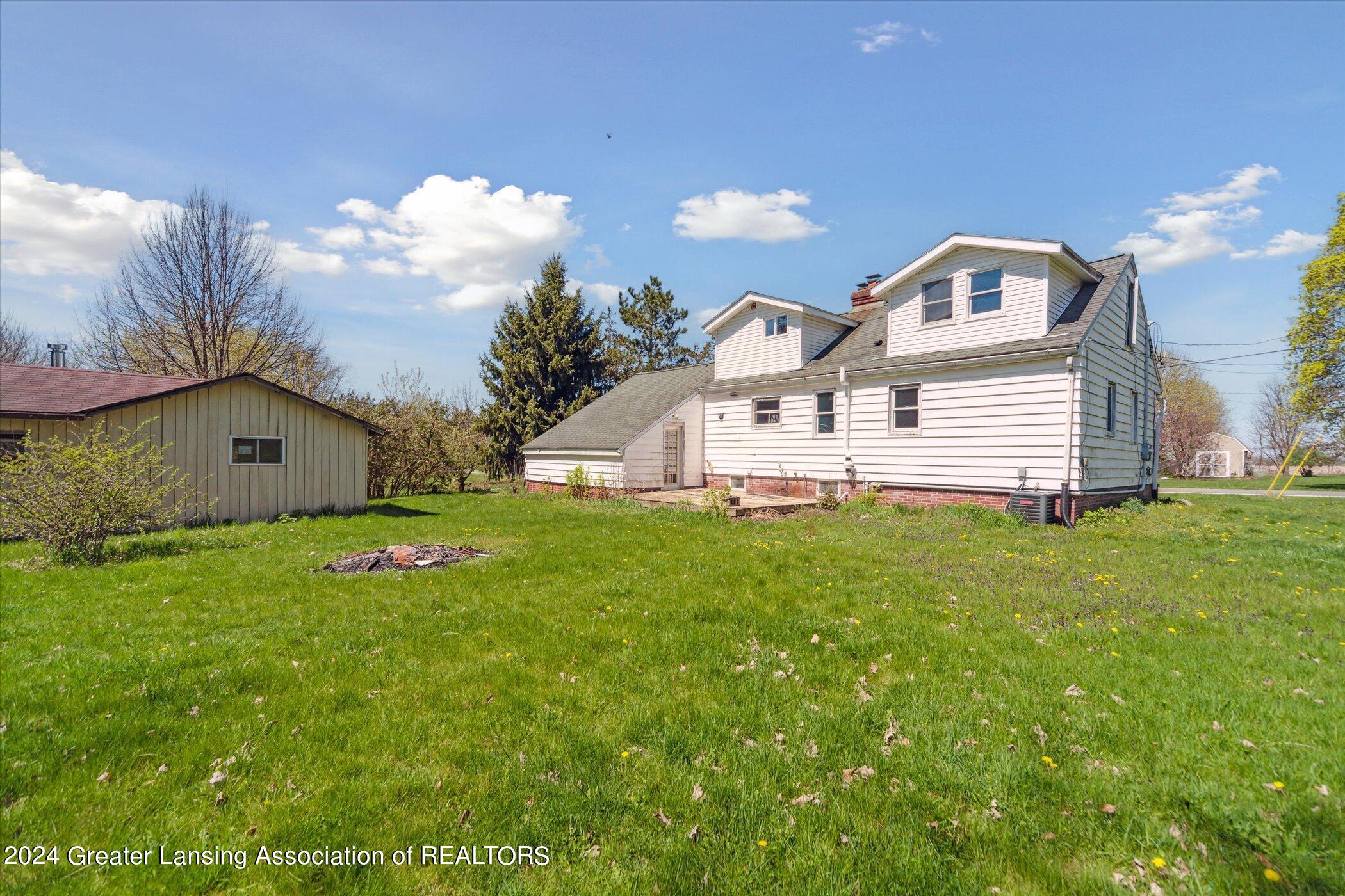 4571 West Barnes Road Mason, MI 48854 - Photo 26 of 31 30-4571-W-Barnes-Rd-Mason-MI-48854-Windo