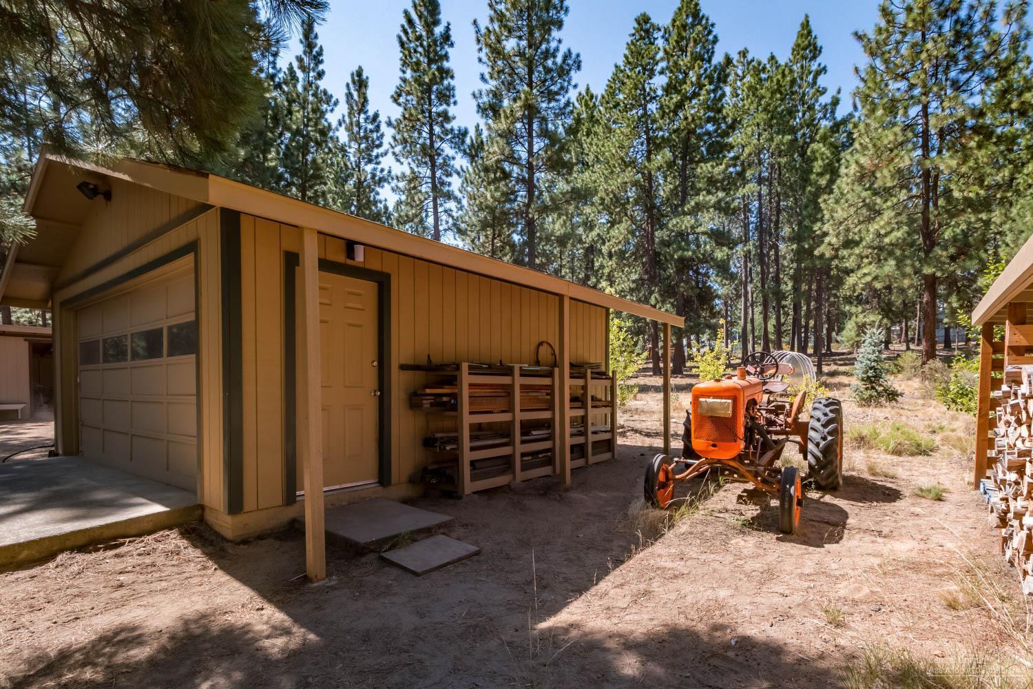 19143 Kiowa Road Bend, OR 97702 - Photo 18 of 25 Gallery Image 18