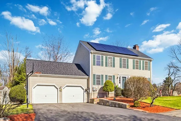 $749,900 | 1 Toni Drive, Bellingham, MA 02019