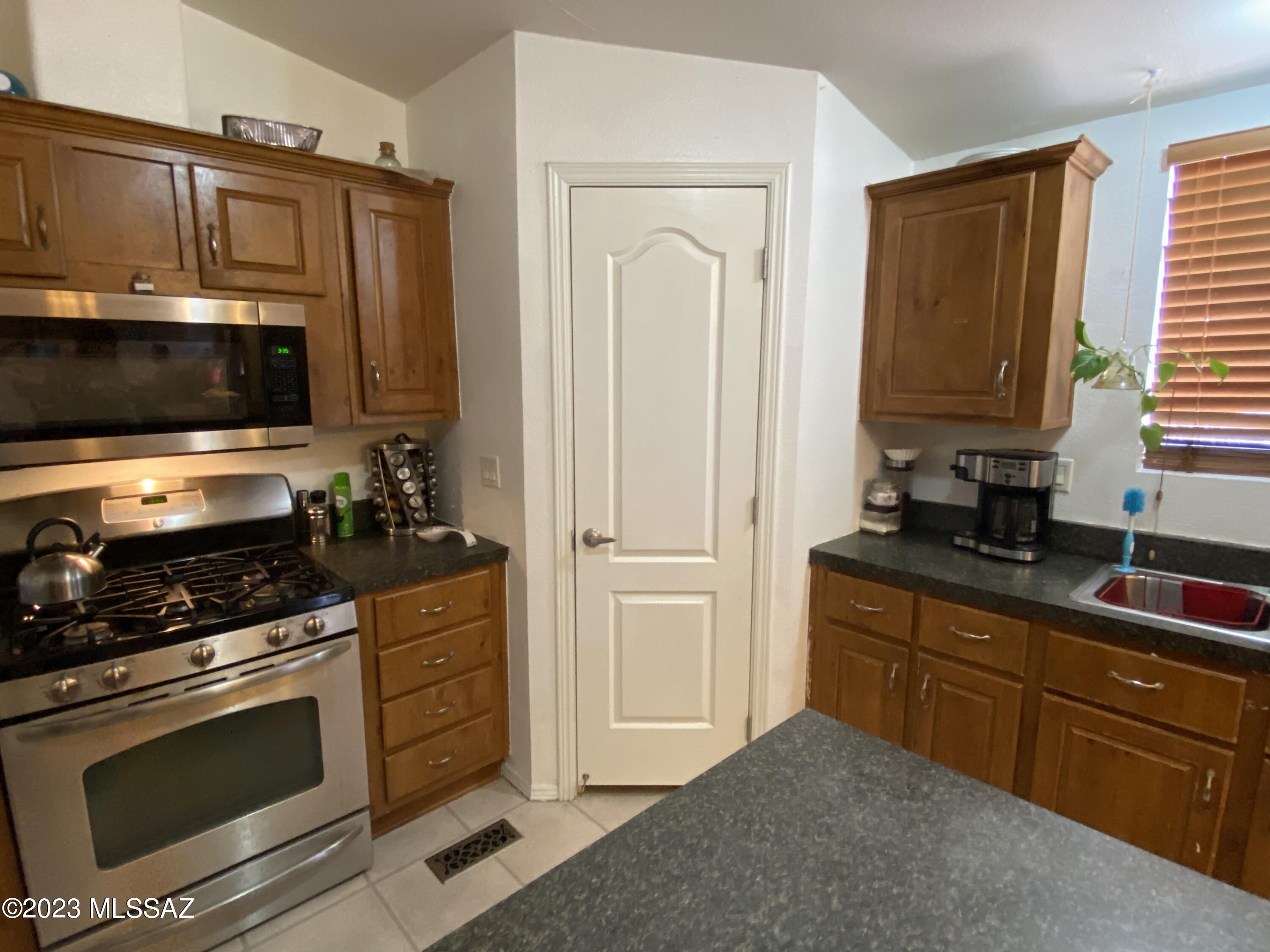 7181 North Gemstone Road Tucson, AZ 85743 - Photo 18 of 43 Gallery Image 18