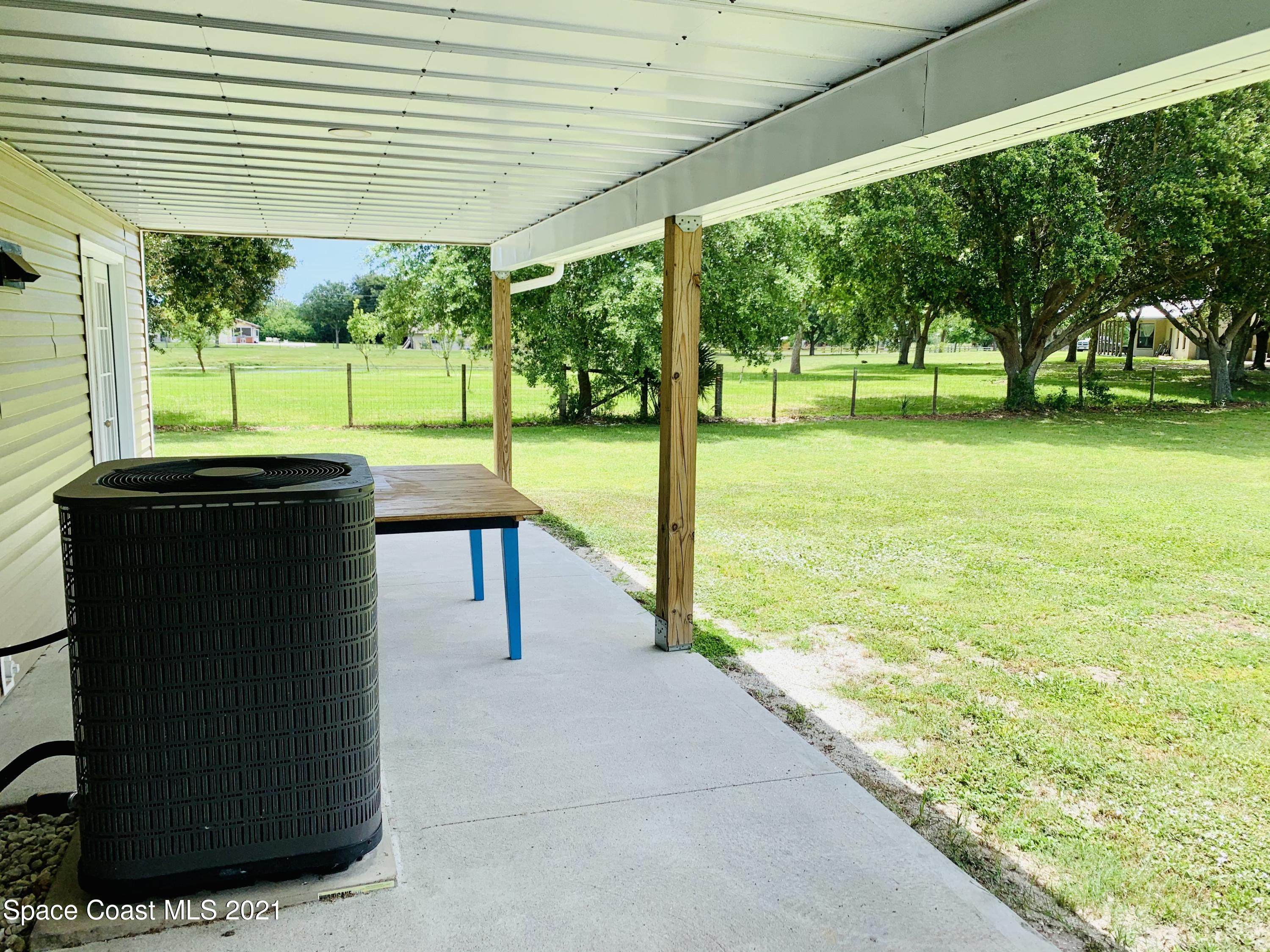 3155 Lionel Road Mims, FL 32754 - Photo 41 of 61 lanai