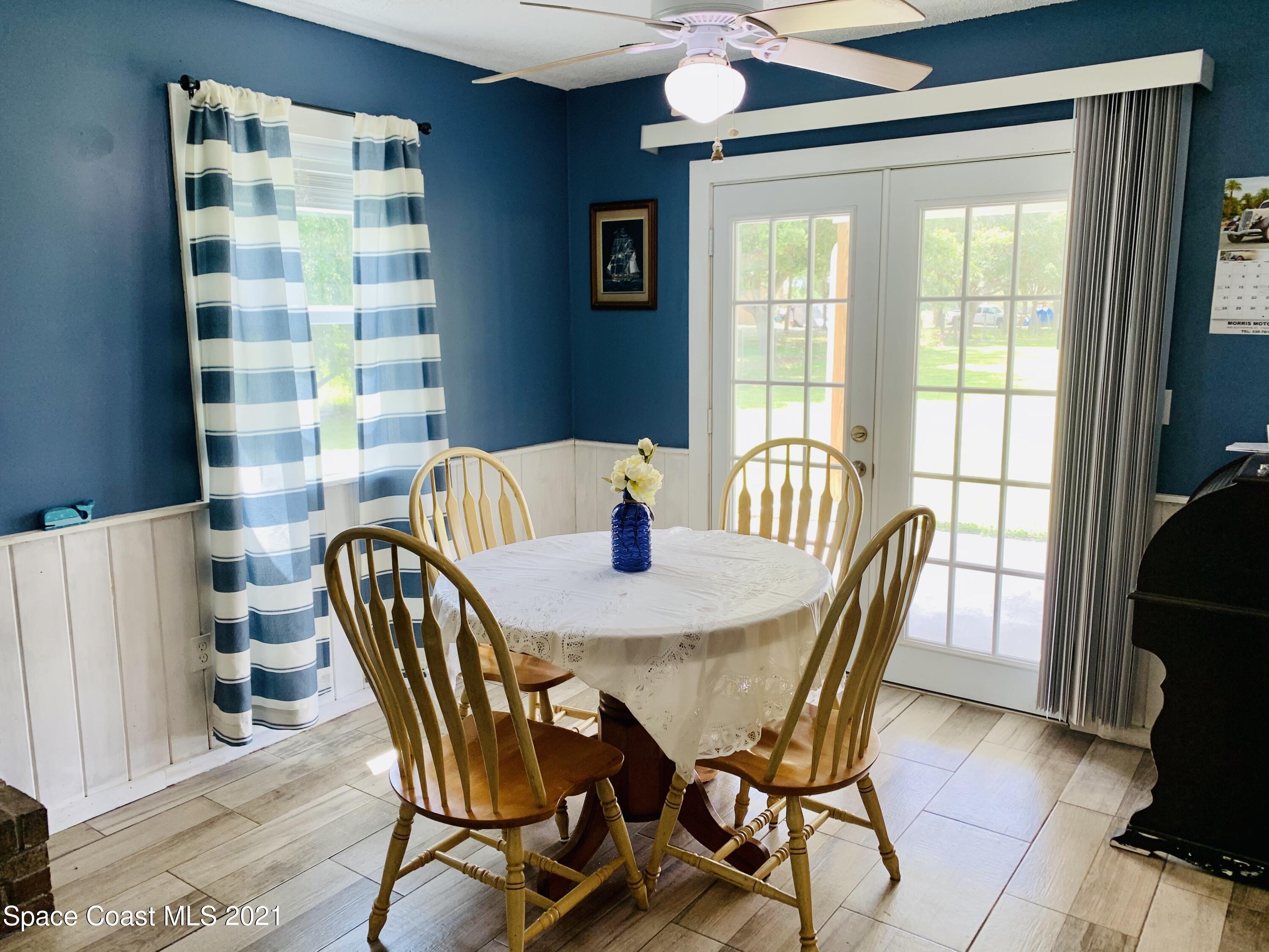 3155 Lionel Road Mims, FL 32754 - Photo 8 of 61 breakfast room