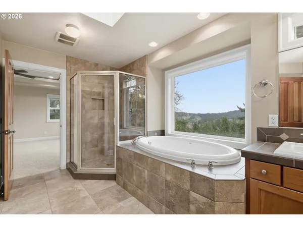 $845,000 | 453 Dellwood Drive, Eugene, OR 97405