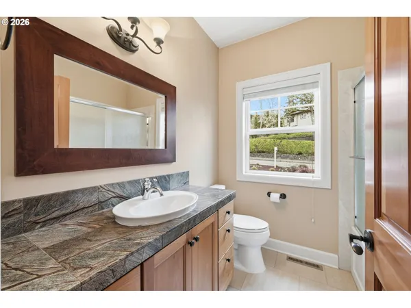 $845,000 | 453 Dellwood Drive, Eugene, OR 97405