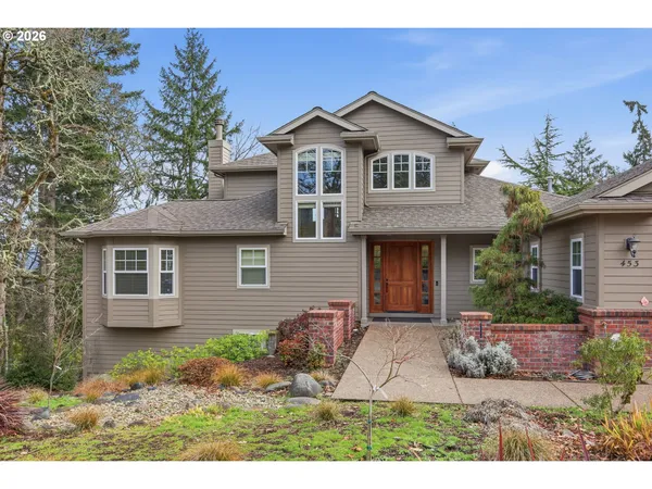 $845,000 | 453 Dellwood Drive, Eugene, OR 97405