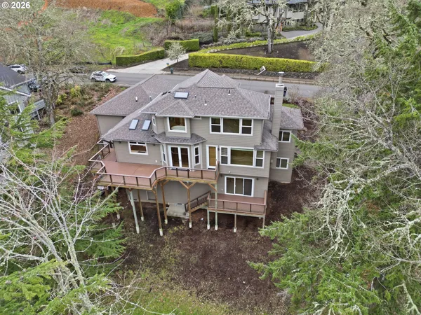 $845,000 | 453 Dellwood Drive, Eugene, OR 97405