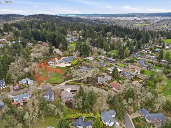 $845,000 | 453 Dellwood Drive, Eugene, OR 97405