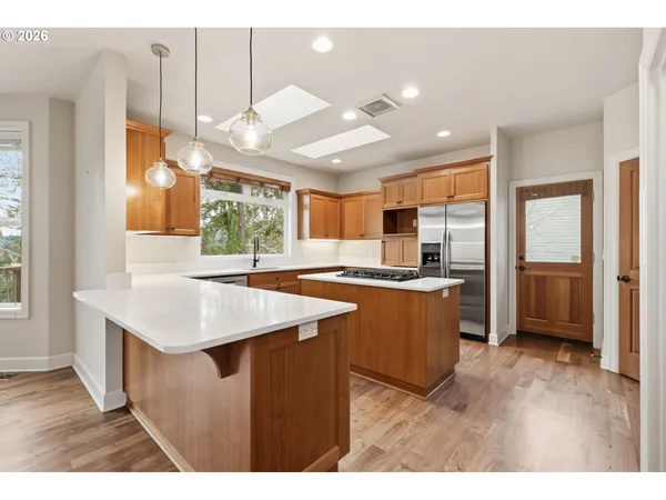 $845,000 | 453 Dellwood Drive, Eugene, OR 97405