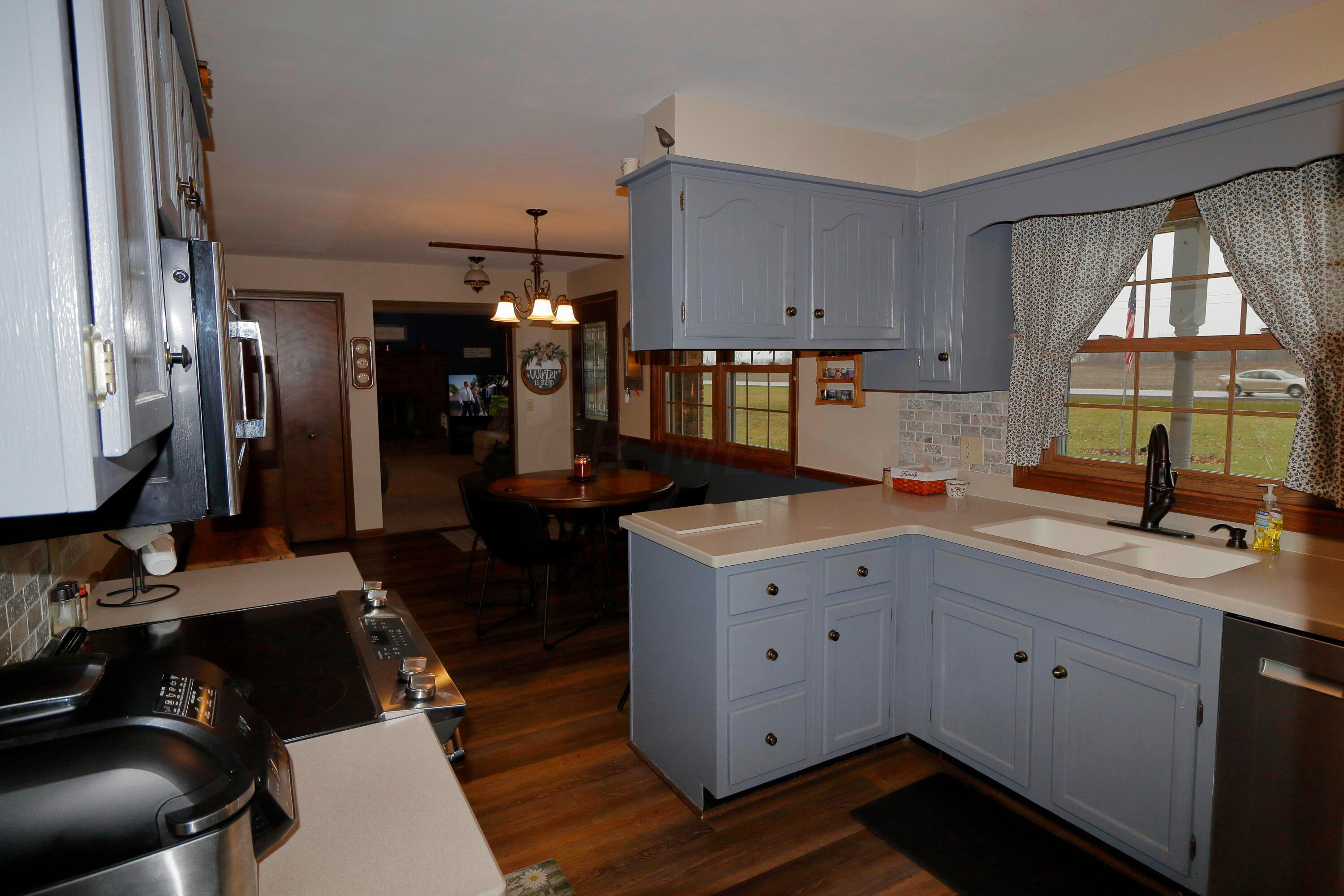 6273 Crestline Road Galion, OH 44833 - Photo 11 of 31 Kitchen