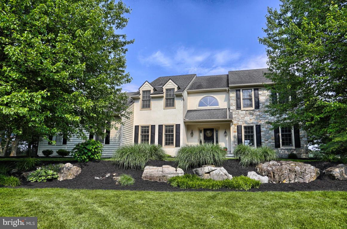 35 Olde Mill Court Lititz, PA 17543 - Photo 1 of 56