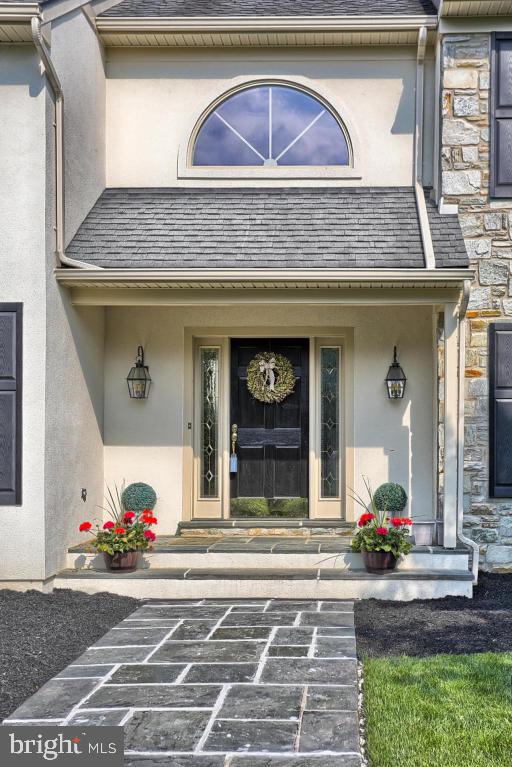 35 Olde Mill Court Lititz, PA 17543 - Photo 4 of 56