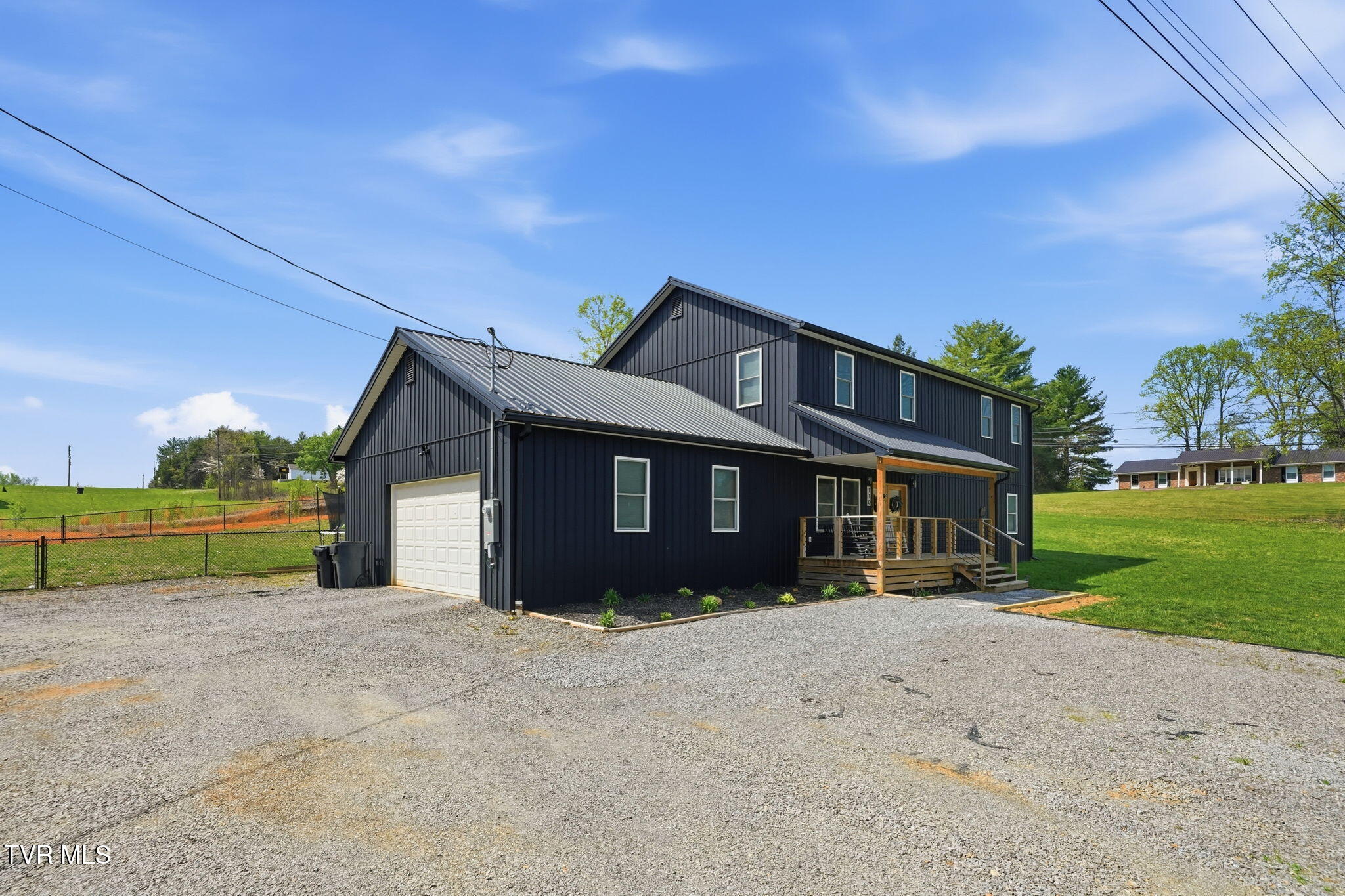110 Sells Road Bluff City, TN 37618 - Photo 11 of 53 26-web-or-mls-010_DSC04137