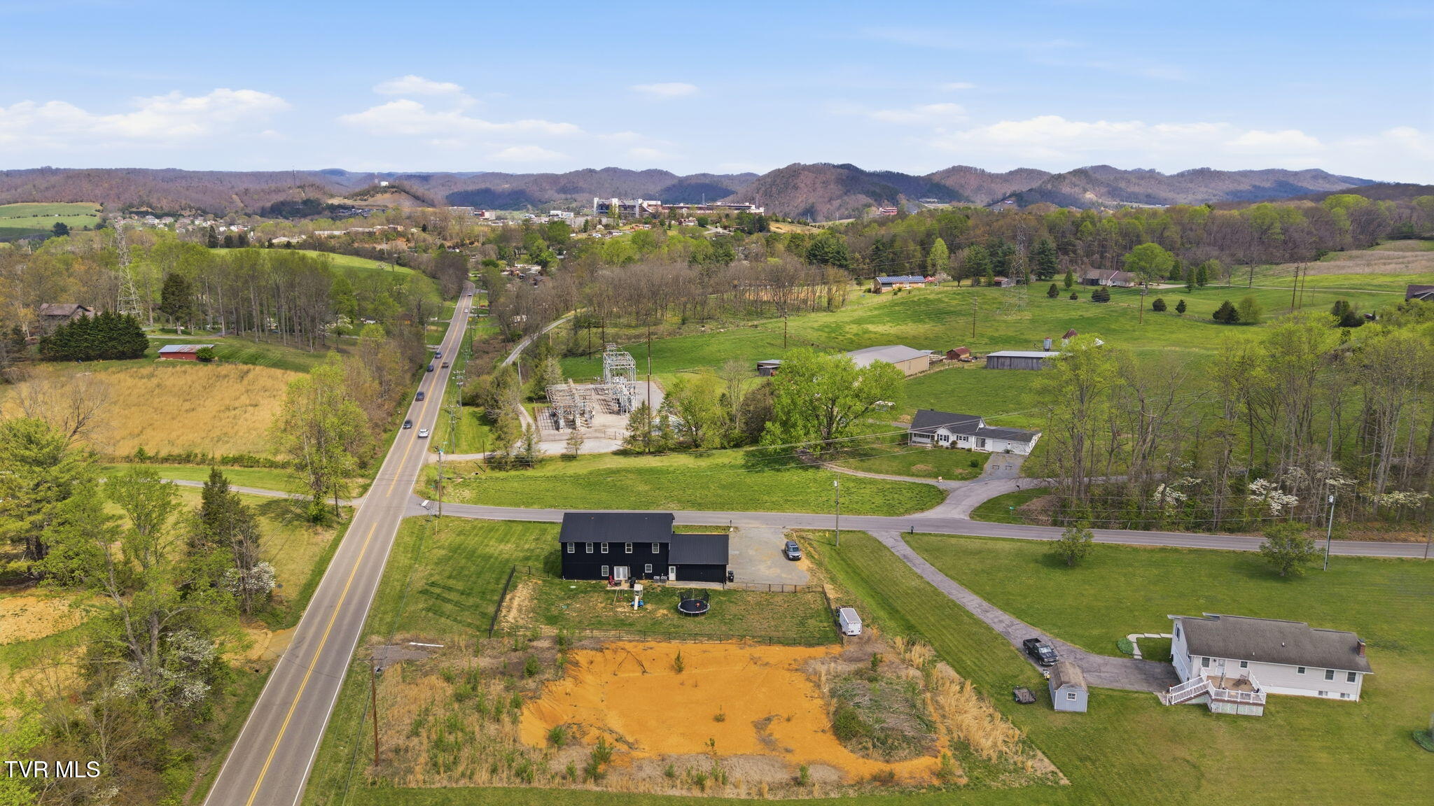 110 Sells Road Bluff City, TN 37618 - Photo 12 of 53 27-web-or-mls-007_DJI_20260404122221_003