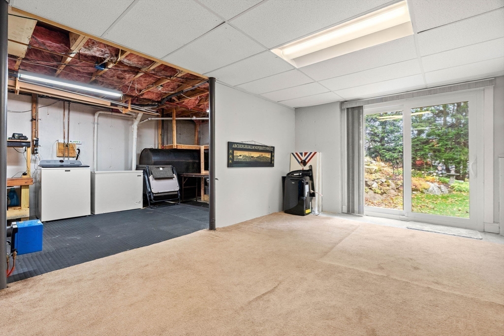 12 Dixfield Road Worcester, MA 01606 - Photo 30 of 42 a view of a kitchen with furniture and a kitchen