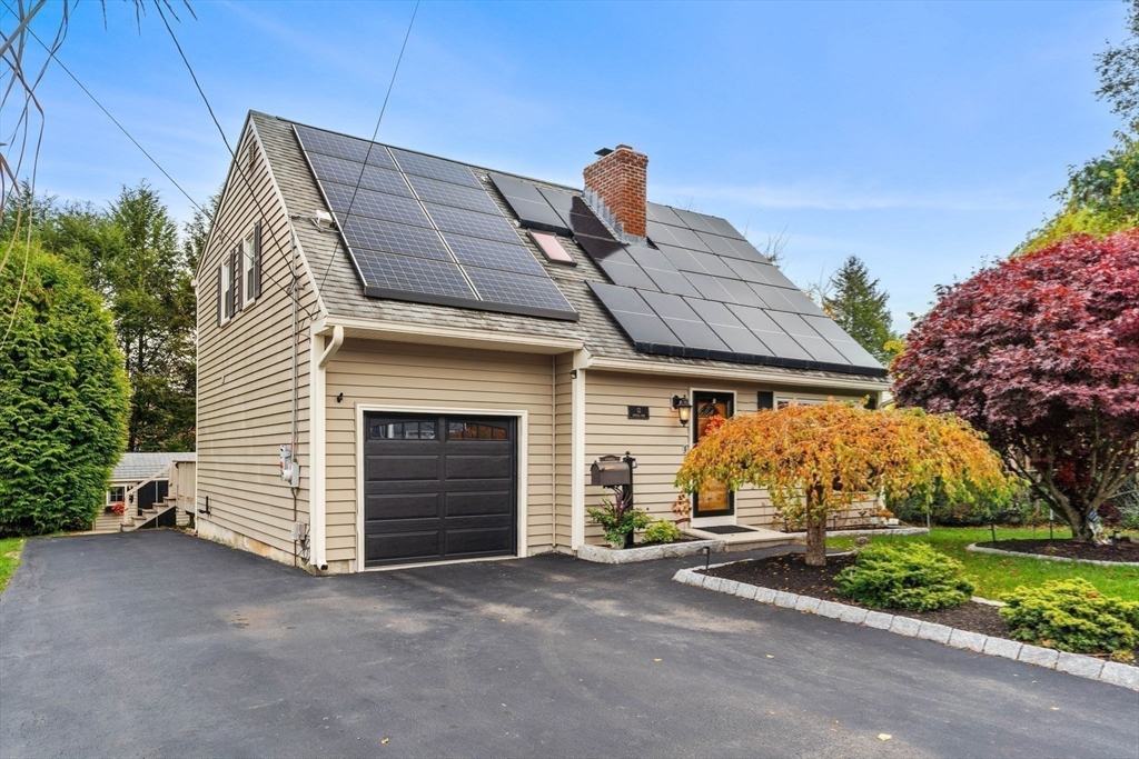 12 Dixfield Road Worcester, MA 01606 - Photo 31 of 42 a front view of a house with a garage
