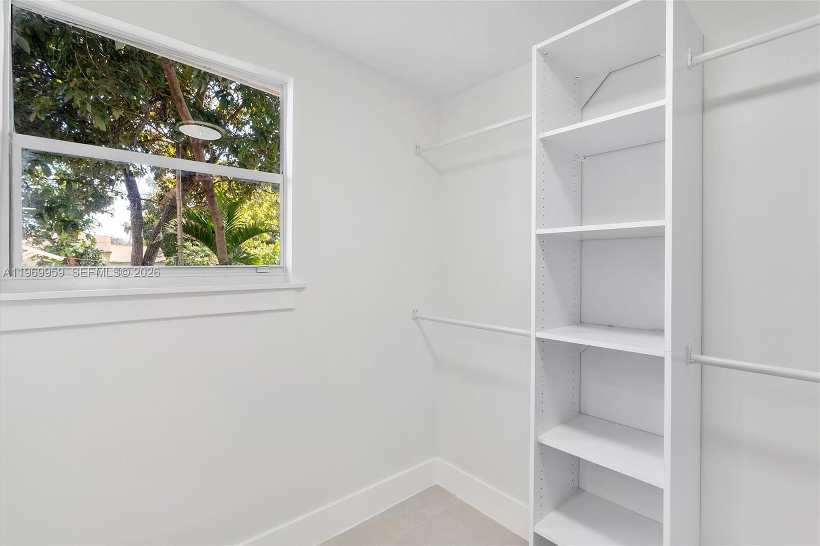 560 Northeast 110th Terrace Miami, FL 33161 - Photo 24 of 49