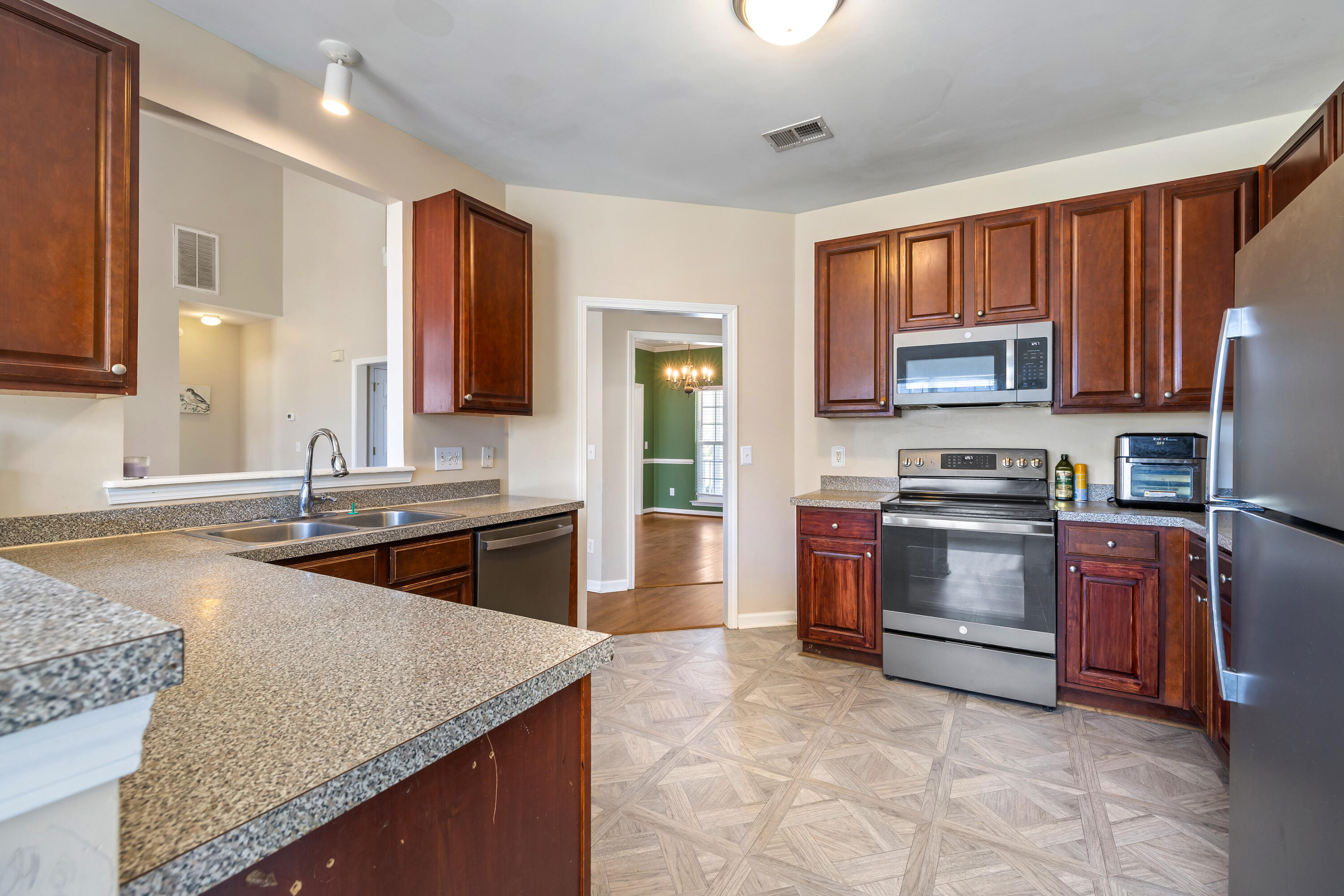 595 Batty Way Sumter, SC 29154 - Photo 11 of 41