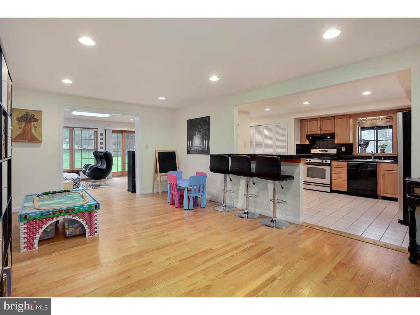 518 Anthwyn Road Merion Station, PA 19066 - Photo 8 of 25 Gallery Image 8