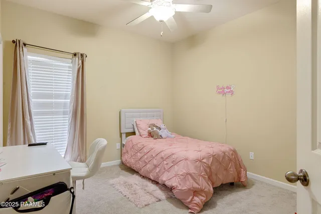 $1,700 | 111 Meagans Way Drive, Youngsville, LA 70592