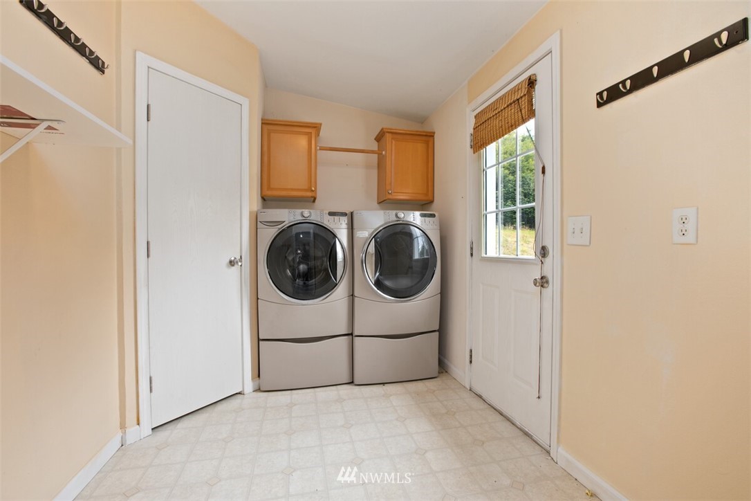 22222 Zenkner Valley Road Centralia, WA 98531 - Photo 14 of 31 Gallery Image 14