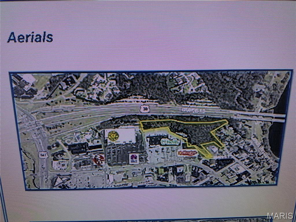 546 Gravois Road Fenton, MO 63026 - Photo 3 of 8