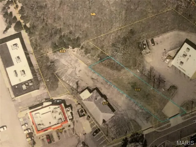 $1 | 546 Gravois Road, Fenton, MO 63026