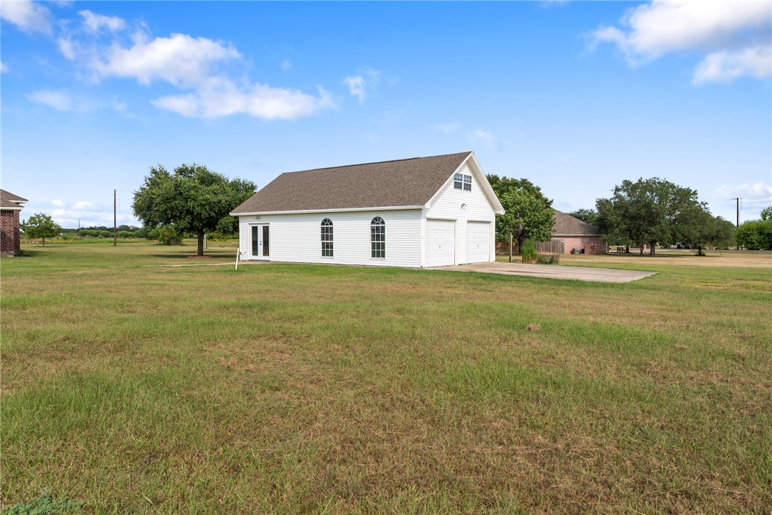 6100 Whitetail Lane Bryan, TX 77808 - Photo 33 of 37 a view of a house with a big yard