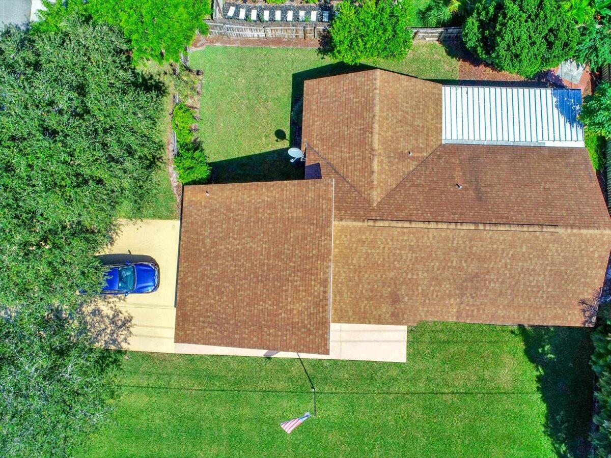 19681 Southeast County Line Road Tequesta, FL 33469 - Photo 36 of 45 an aerial view of a house