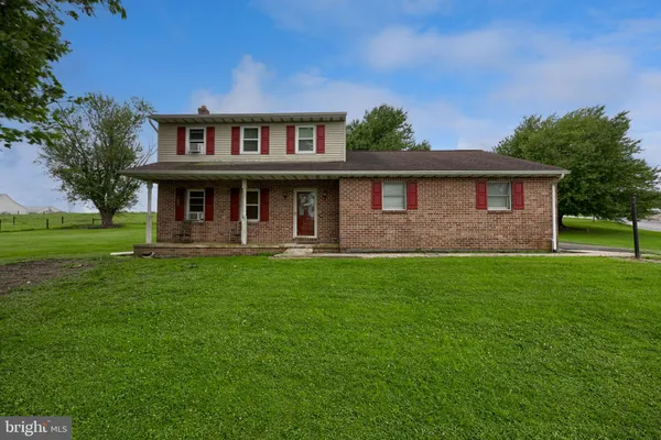$415,000 | 1920 Rockvale Road, Lancaster, PA 17602