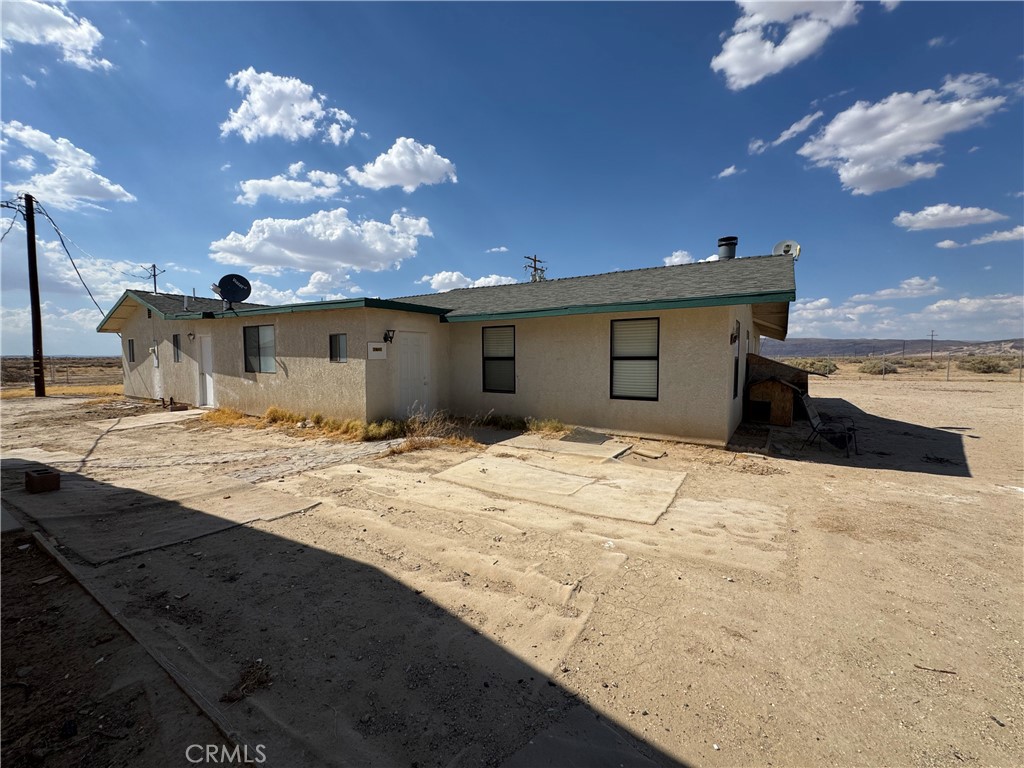 42750 Orchard Road Hinkley, CA 92347 - Photo 22 of 28