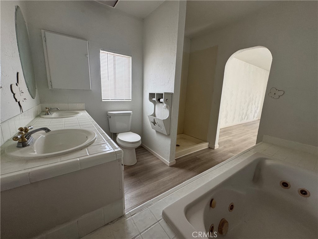 42750 Orchard Road Hinkley, CA 92347 - Photo 8 of 28