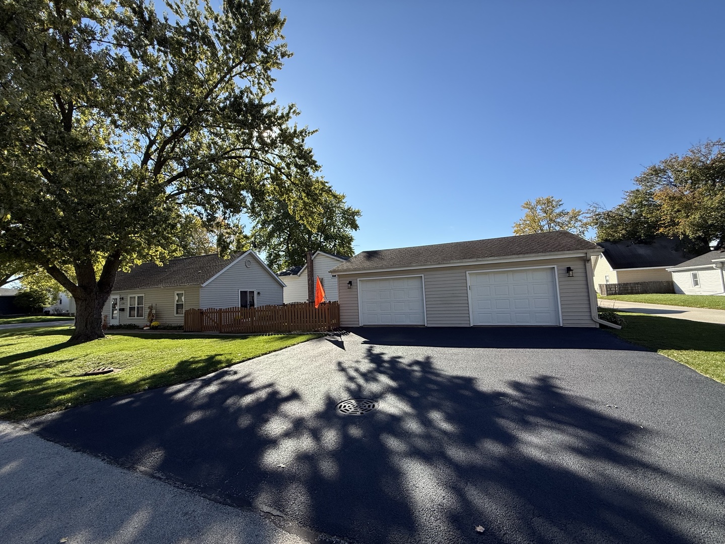 126 East Kerr Street Sycamore, IL 60178 - Photo 2 of 20 a house view with a sitting space and garden