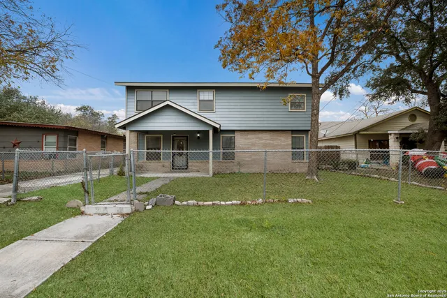 $275,000 | 411 West Vestal Place, San Antonio, TX 78221