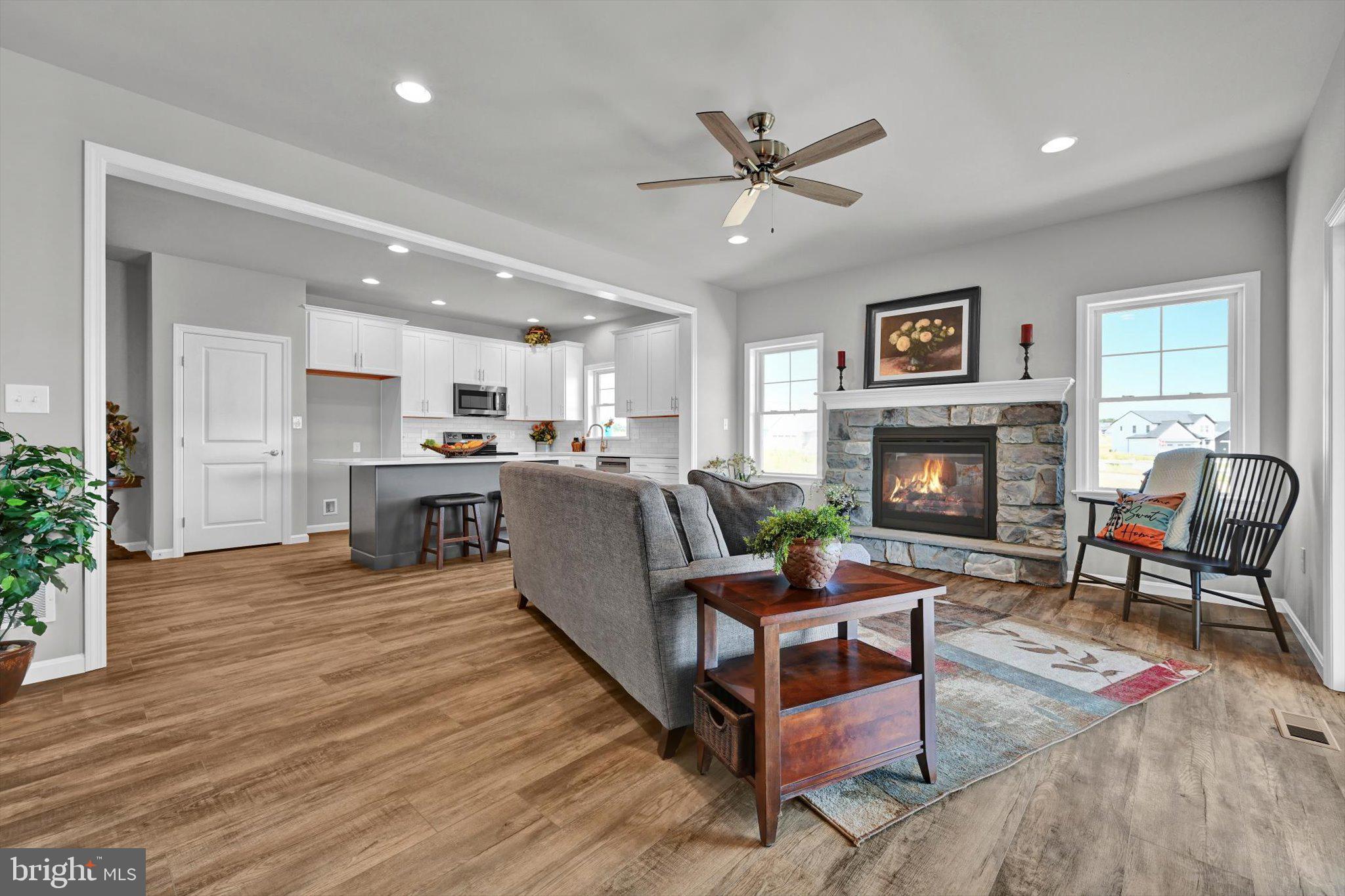 316 Ridgefield Drive Elizabethtown, PA 17022 - Photo 10 of 37 Gallery Image 10