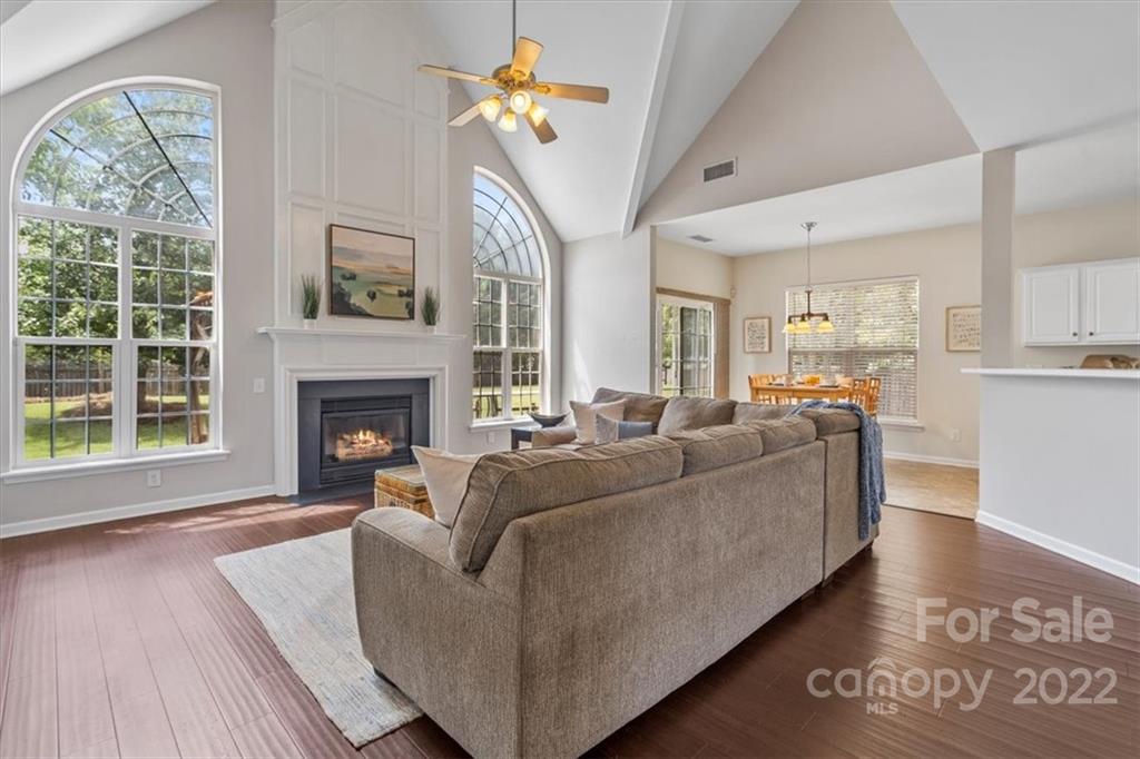 2323 Winthorp Ridge Road Charlotte, NC 28270 - Photo 10 of 38 Gallery Image 10