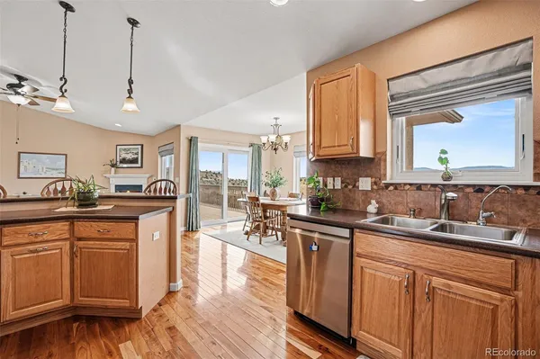 $750,000 | 459 Bowie Road, Penrose, CO 81240