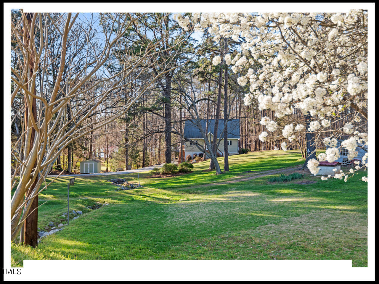 490 Flanagan Road Henderson, NC 27537 - Photo 2 of 92 70