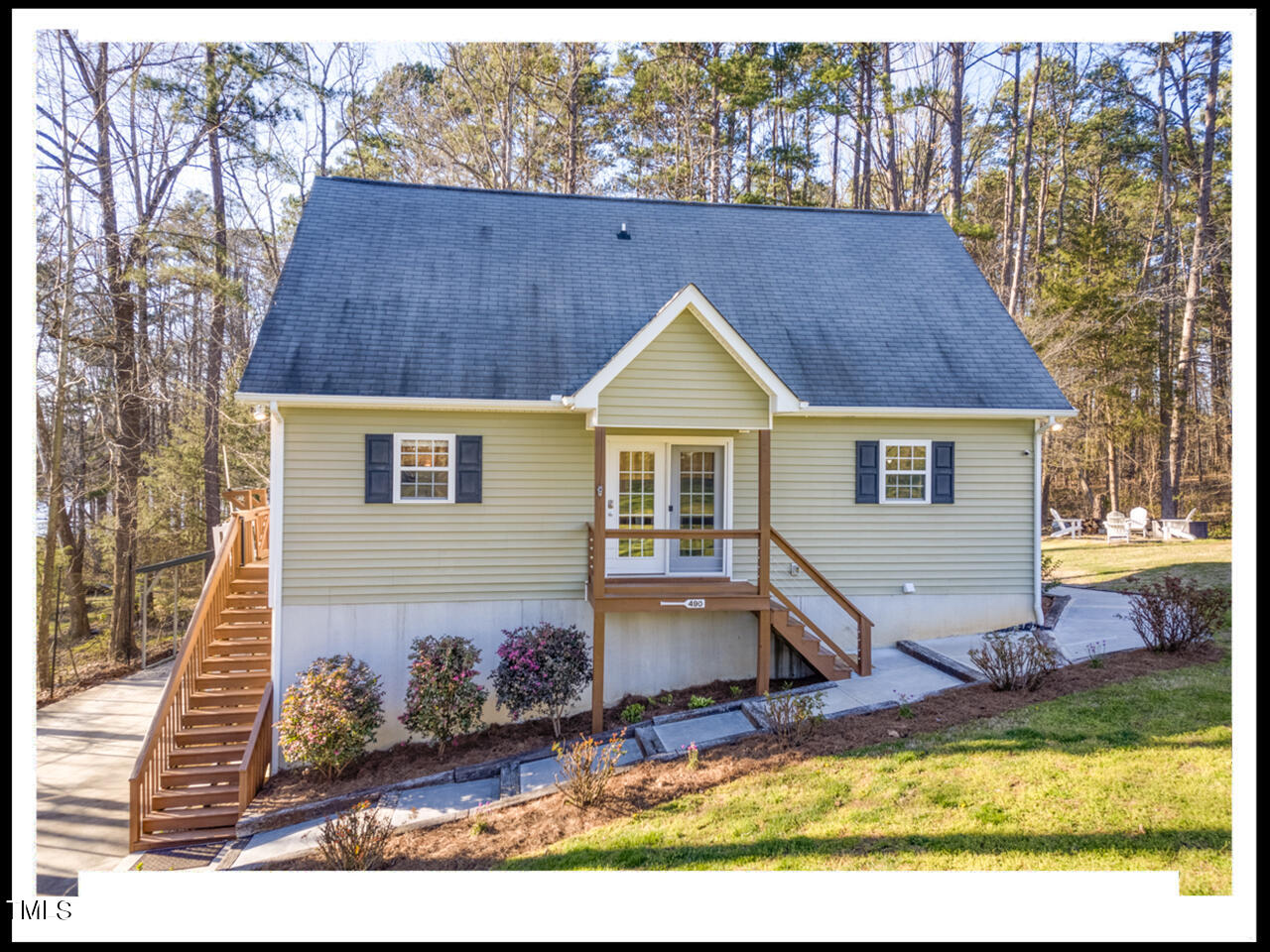 490 Flanagan Road Henderson, NC 27537 - Photo 4 of 92 01