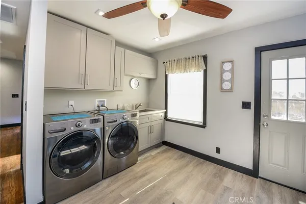 $1,247,000 | 3431 Myrtle Avenue, Long Beach, CA 90807